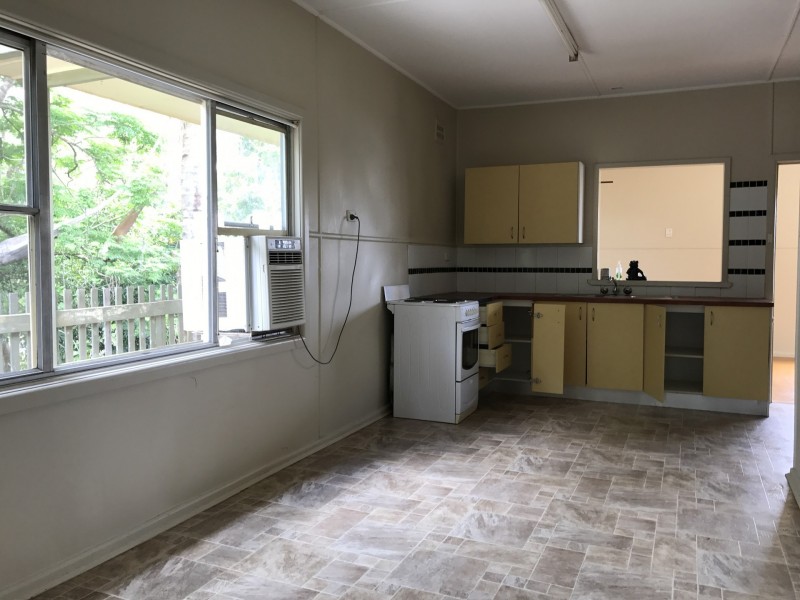23 East Combined Street, Wingham NSW 2429