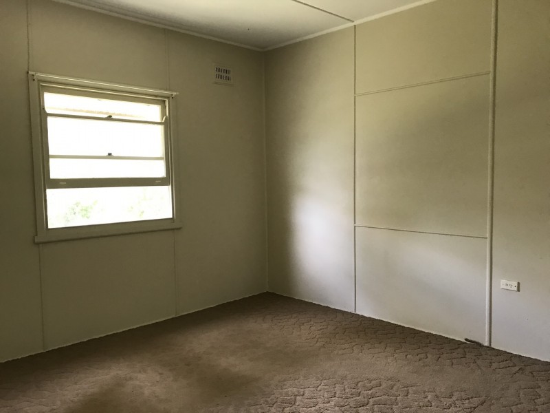 23 East Combined Street, Wingham NSW 2429