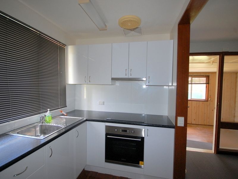 9 Irvine Street, Wingham NSW 2429