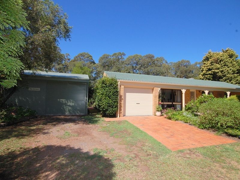 35 Kiwarrak Drive, Rainbow Flat NSW 2430