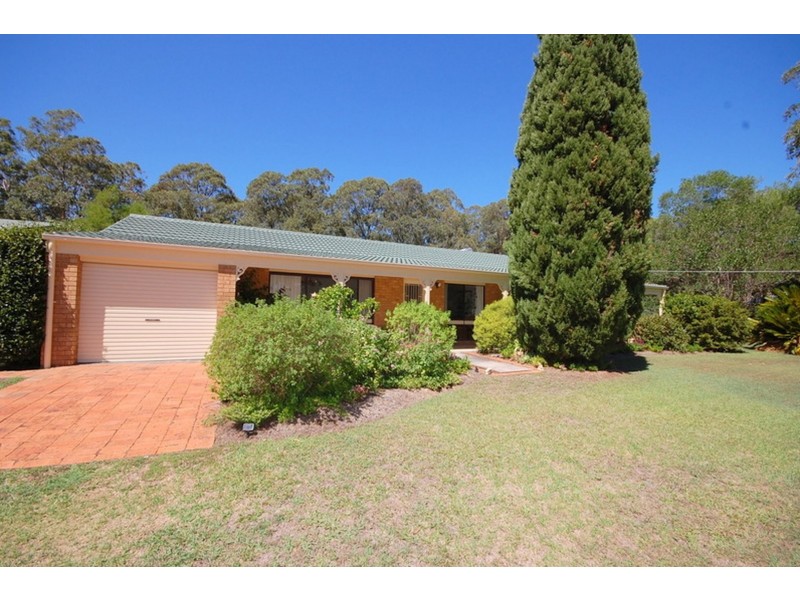 35 Kiwarrak Drive, Rainbow Flat NSW 2430