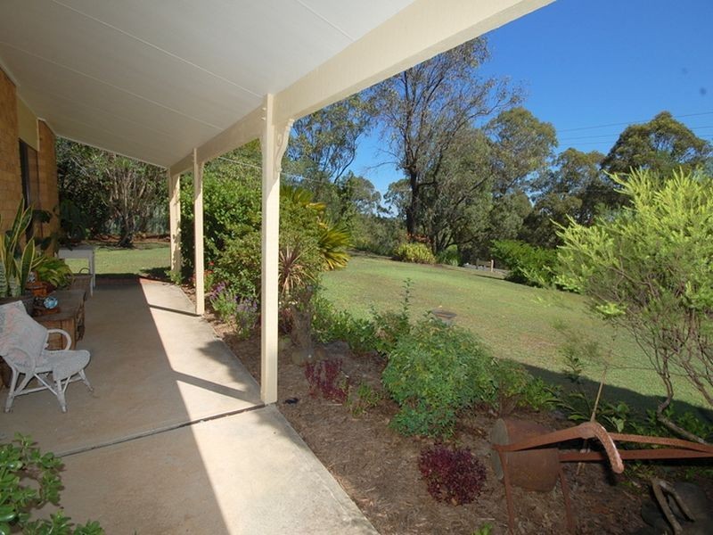 35 Kiwarrak Drive, Rainbow Flat NSW 2430