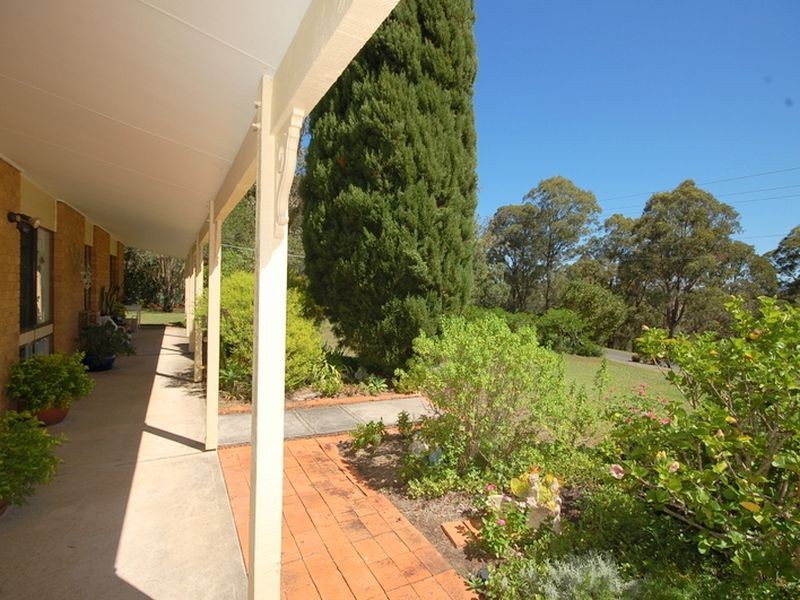 35 Kiwarrak Drive, Rainbow Flat NSW 2430