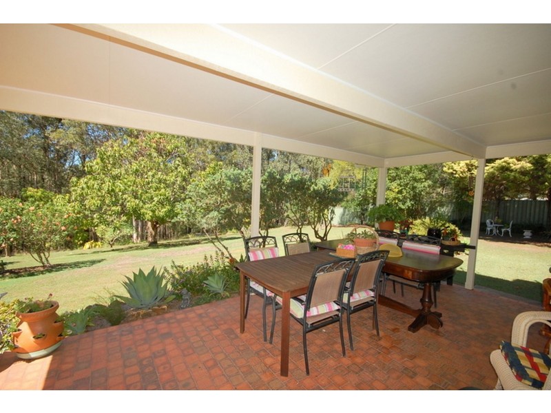 35 Kiwarrak Drive, Rainbow Flat NSW 2430