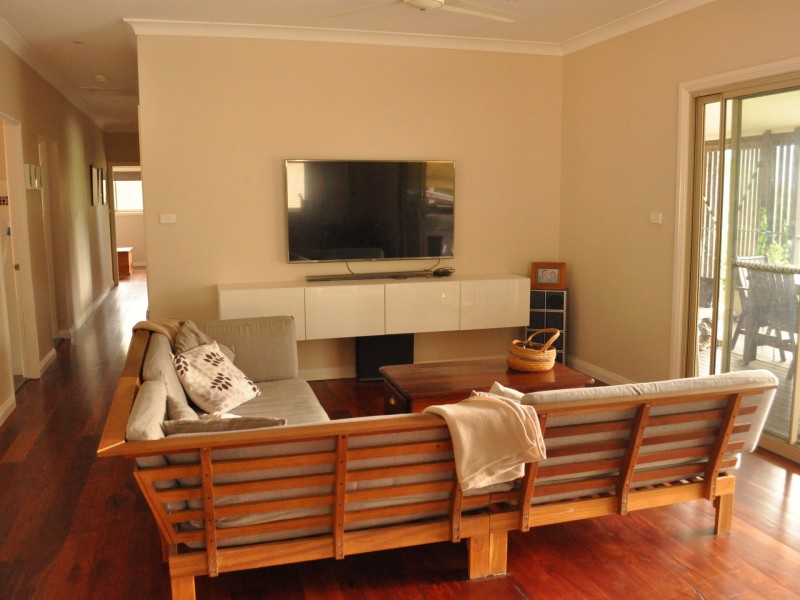 Hannam Vale NSW 2443