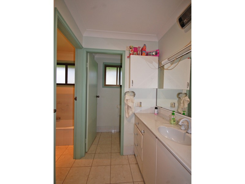 6 Finch Close, Wingham NSW 2429