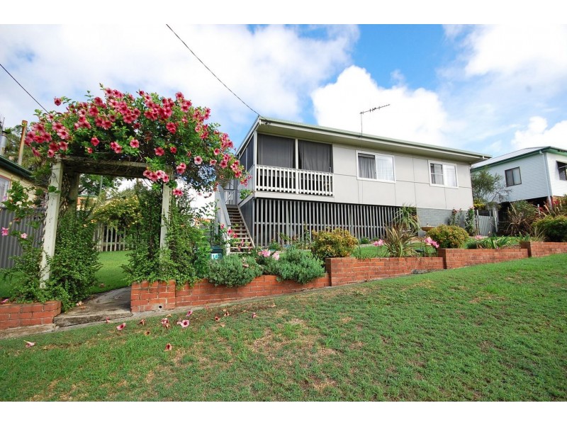 14 Killawarra Street, Wingham NSW 2429