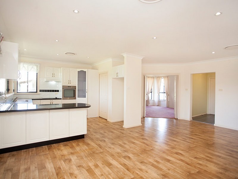 15 West Appletree Street, Wingham NSW 2429
