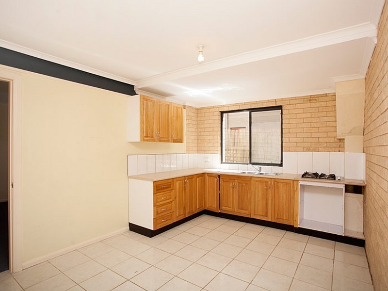15 West Appletree Street, Wingham NSW 2429