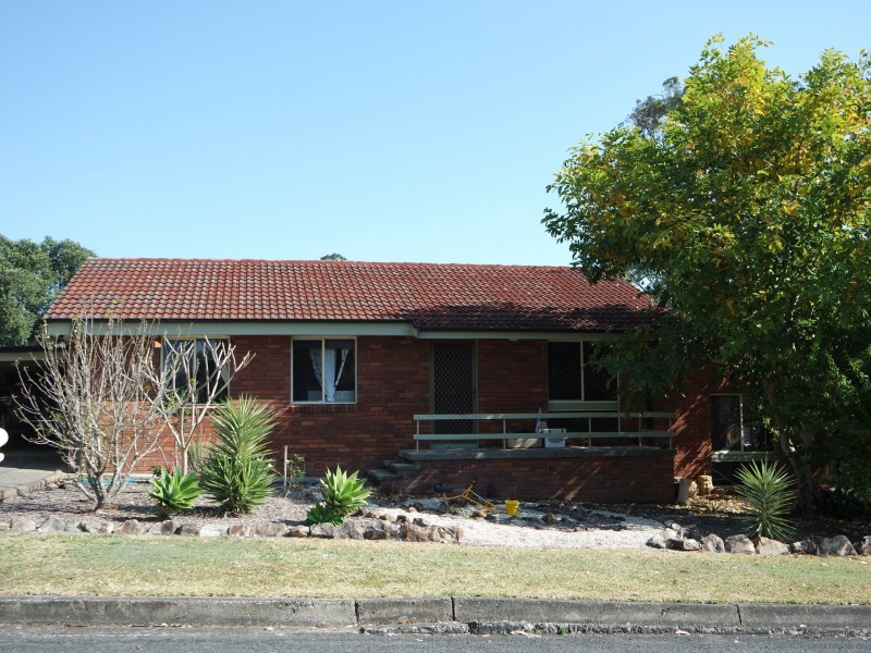 1 West Street, Wingham NSW 2429