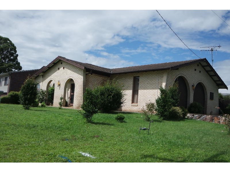 22 Appletree Street, Wingham NSW 2429