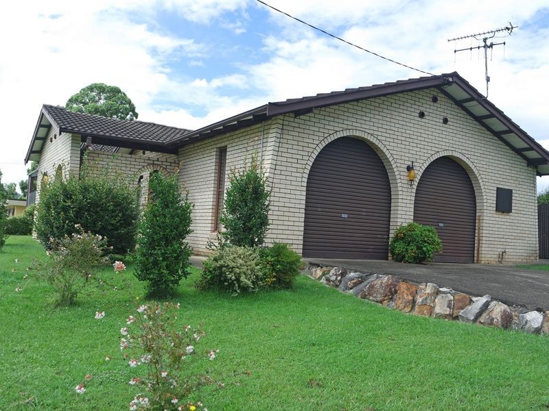 22 Appletree Street, Wingham NSW 2429