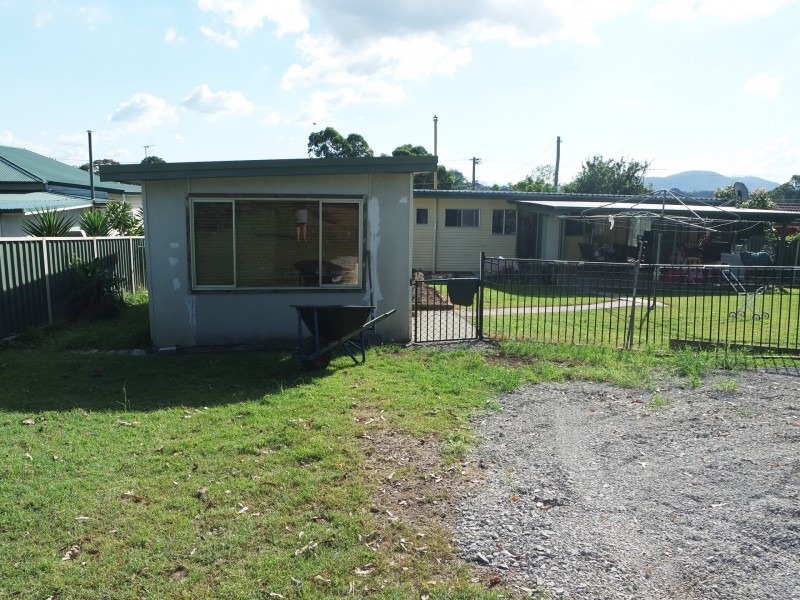 21 Lambert Street, Wingham NSW 2429