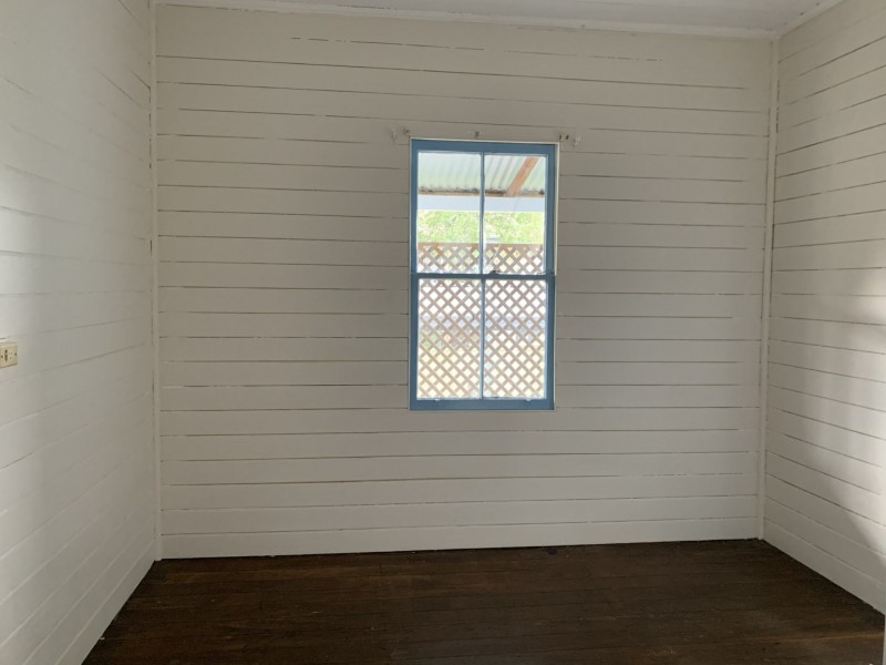 24 William Street, Wingham NSW 2429