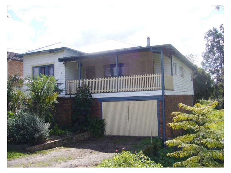 25 Combined Street, Wingham NSW 2429