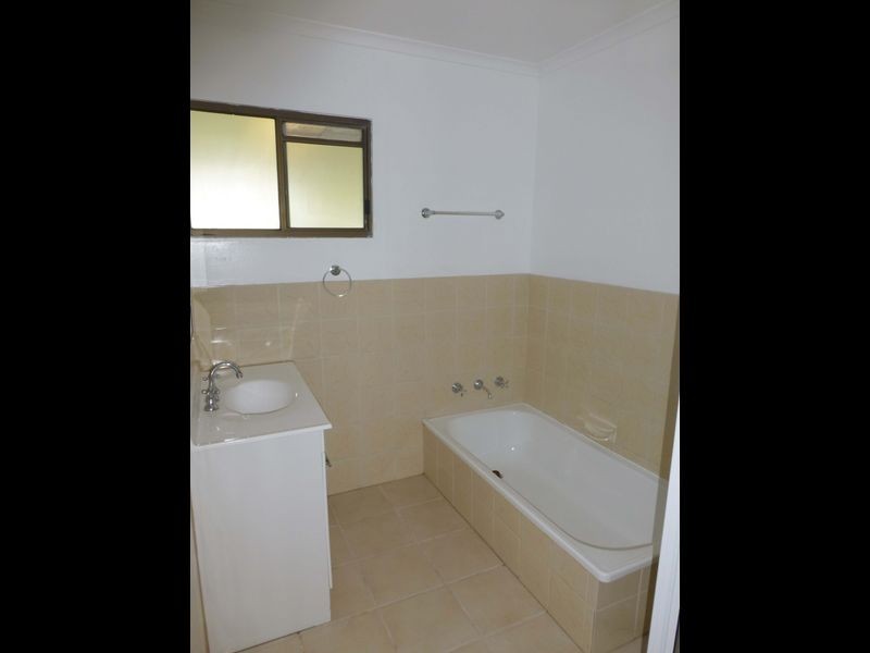 38 Richardson Street, Wingham NSW 2429