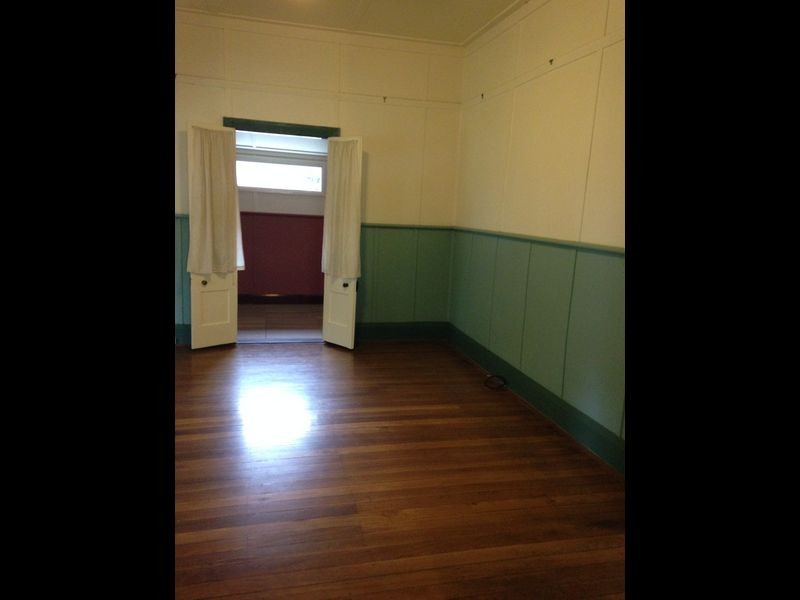 40 Combined Street, Wingham NSW 2429