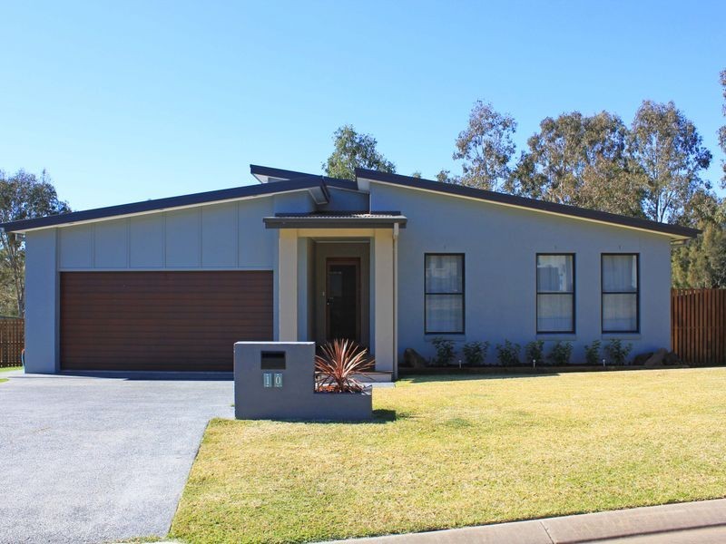 10 Rosedale Place, Tinonee NSW 2430
