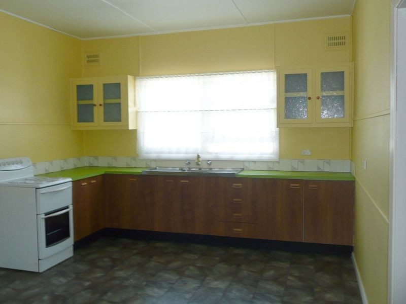 39 Marlee Street, Wingham NSW 2429
