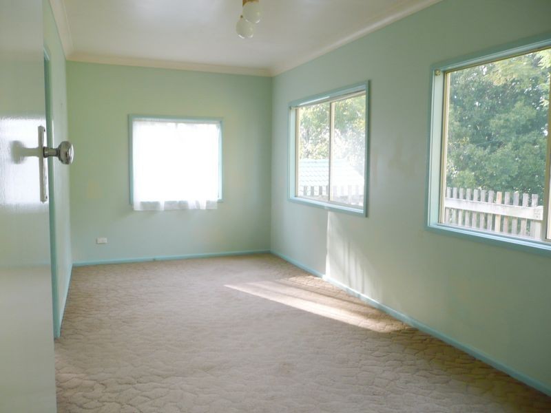 23 East Combined Street, Wingham NSW 2429