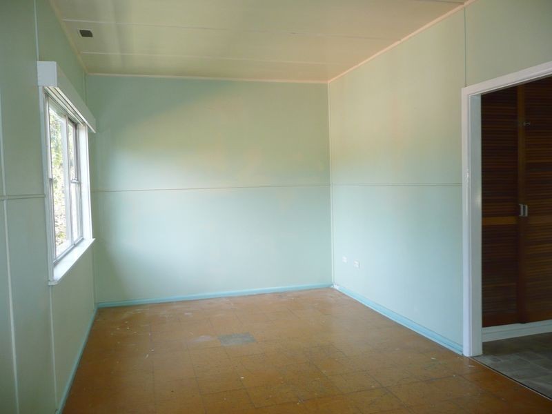 23 East Combined Street, Wingham NSW 2429