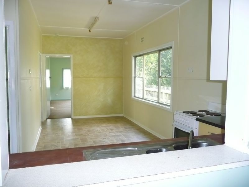 23 East Combined Street, Wingham NSW 2429