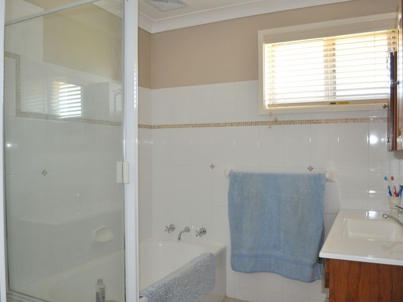 10 Warrawillah Avenue, Wingham NSW 2429