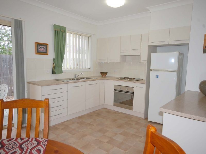 2/39 Combined Street, Wingham NSW 2429