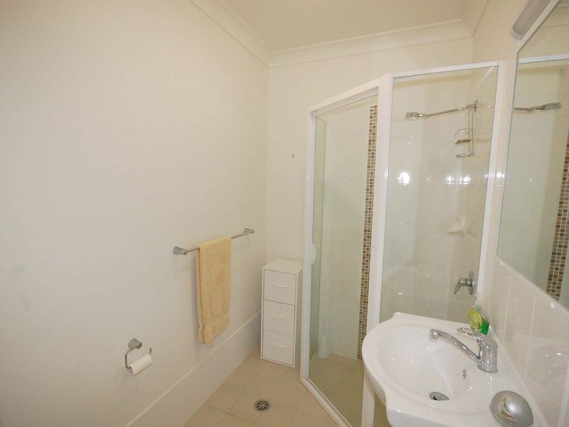 2/39 Combined Street, Wingham NSW 2429