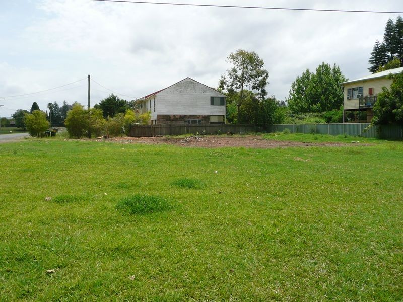 21 East Combined Street, Wingham NSW 2429