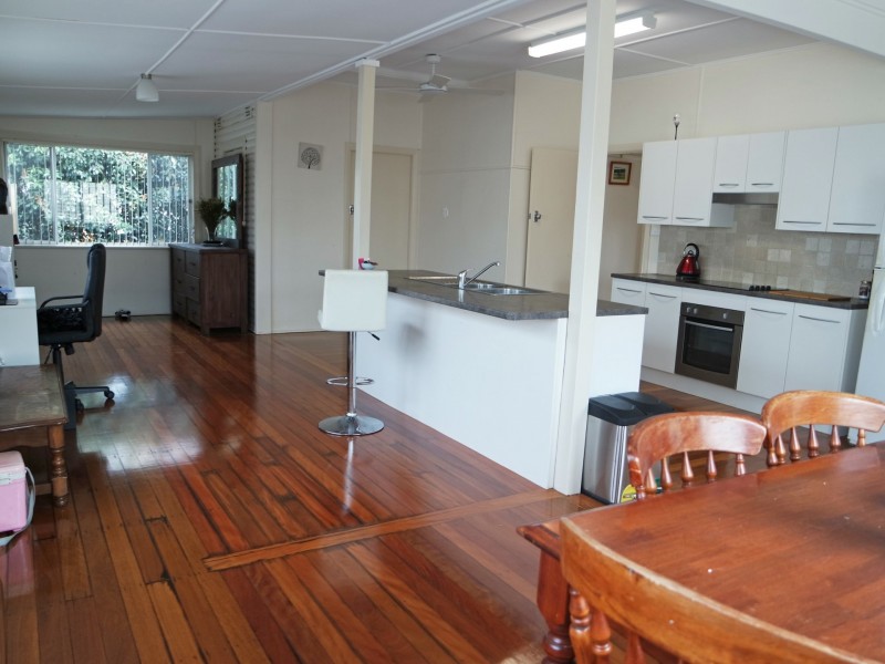 1/4 Appletree Street, Wingham NSW 2429