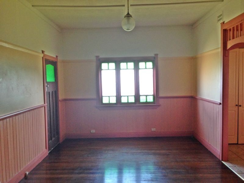 64 Queen Street North, Wingham NSW 2429