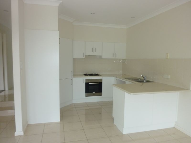 Unit 2/6 Treetops Parade, Wingham NSW 2429