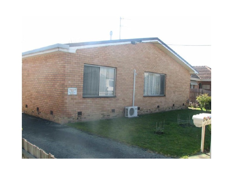 2/4 York Street, Moe VIC 3825