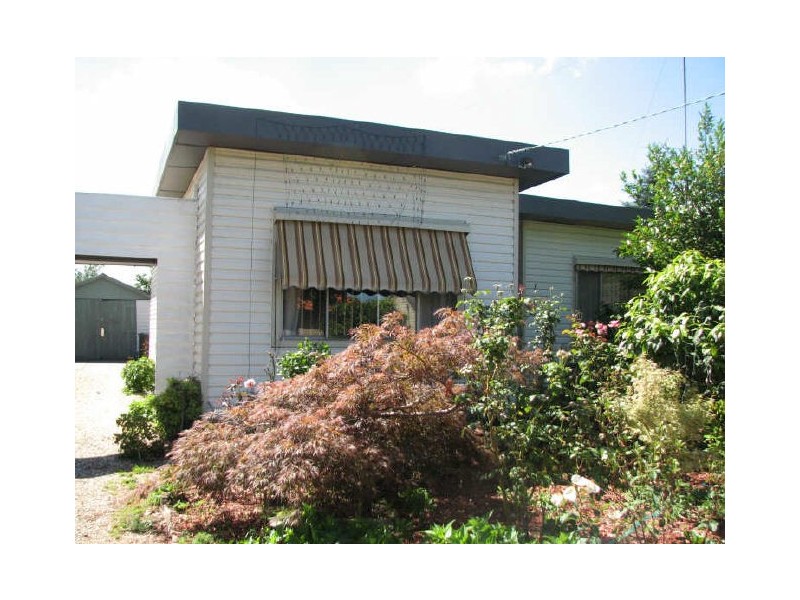 7 Austin Avenue, Moe VIC 3825