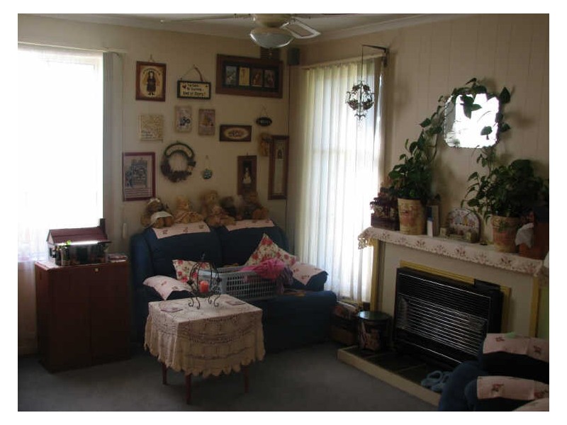 17 Edward Street, Moe VIC 3825