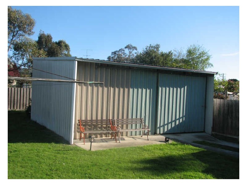 17 Edward Street, Moe VIC 3825