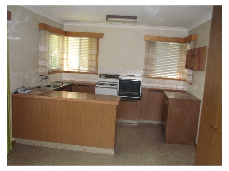 14 Smallburn Avenue, Newborough VIC 3825