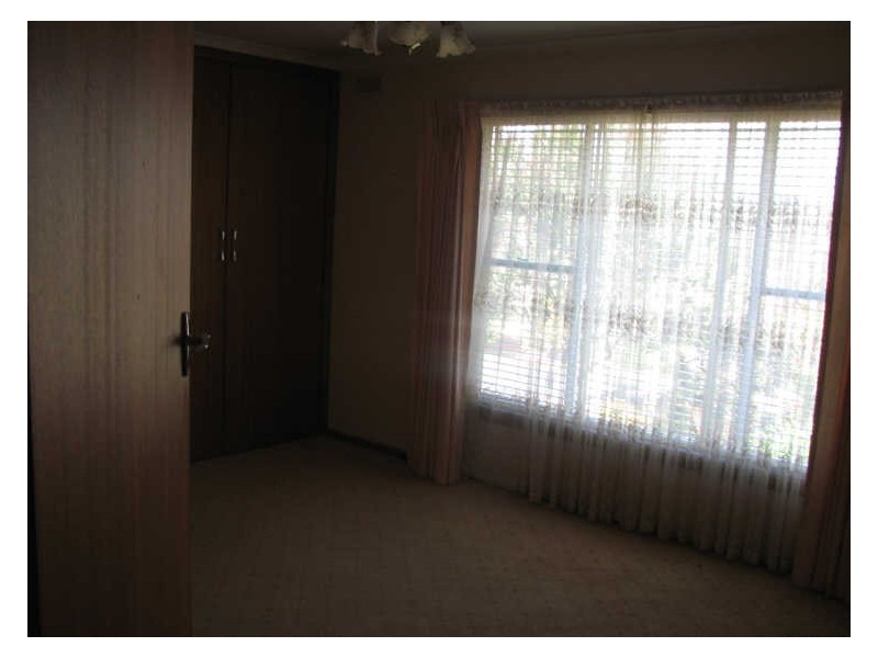 14 Smallburn Avenue, Newborough VIC 3825