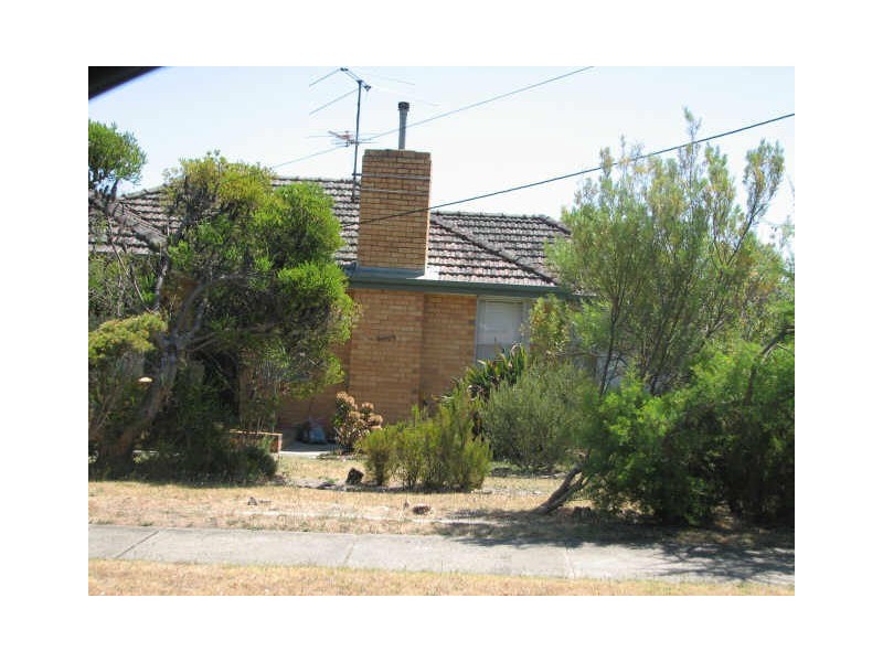 29 Guy Street, Newborough VIC 3825