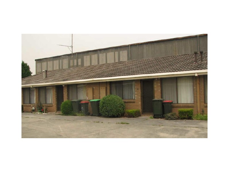 2/5 O’Reilly Court, Moe VIC 3825