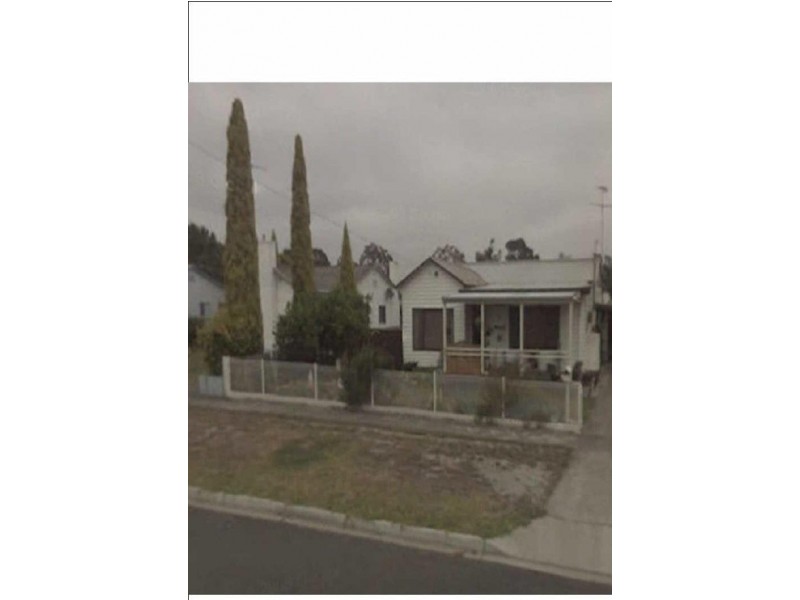 4 Keith Avenue, Moe VIC 3825