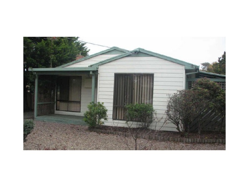 28 Koornalla  Street, Newborough VIC 3825