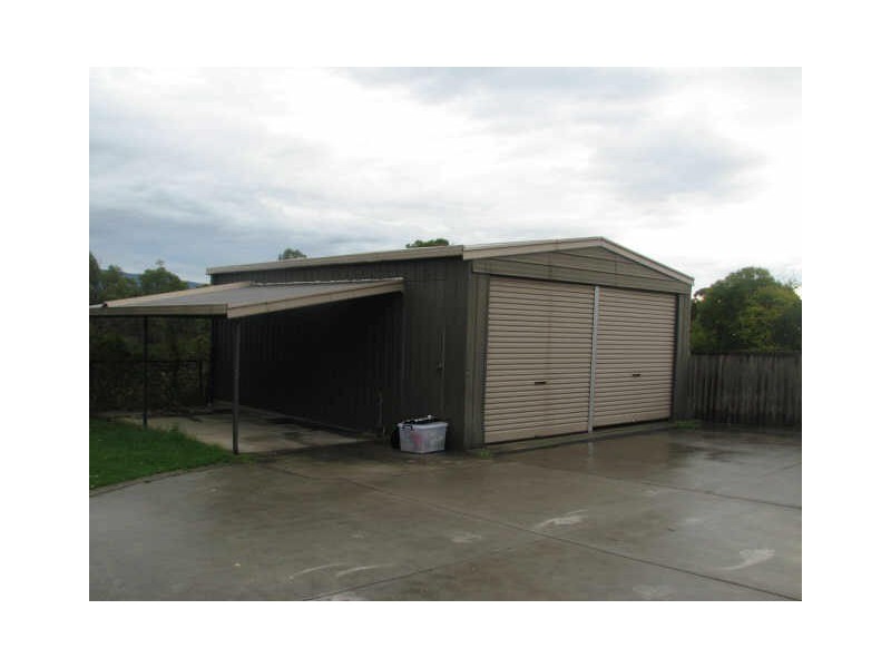 9 Joy Street, Newborough VIC 3825