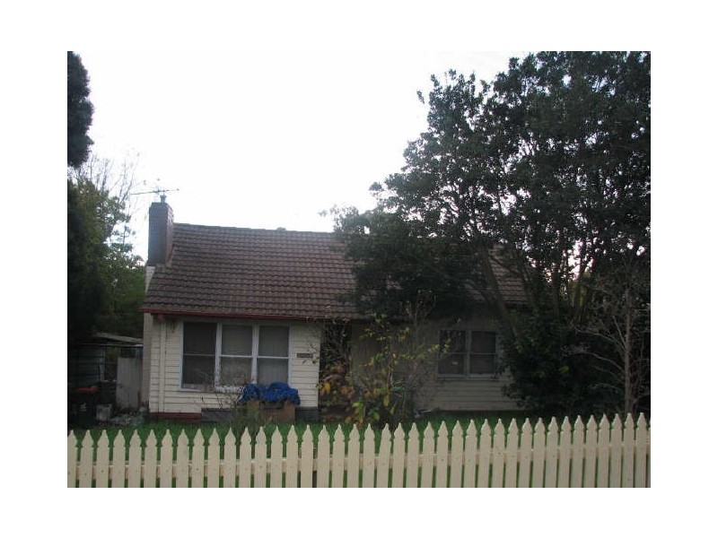 38 Hampton Street, Moe VIC 3825