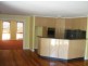 Moe VIC 3825
