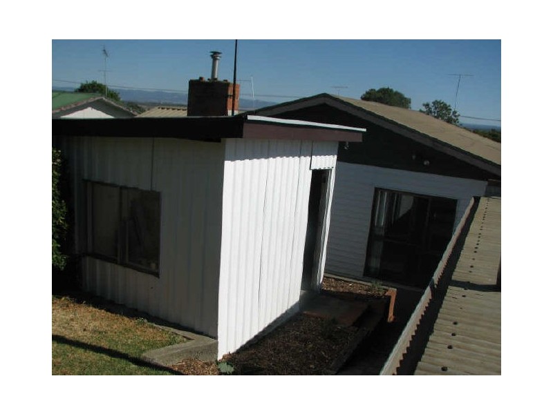 32 Boundary Road, Yallourn North VIC 3825