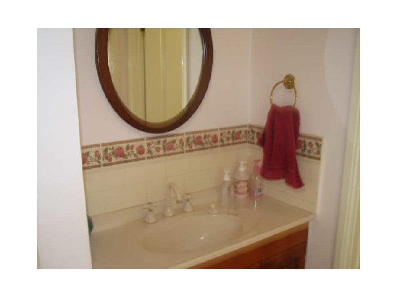 12 School Road, Willow Grove VIC 3825