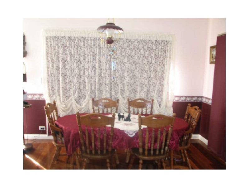 12 School Road, Willow Grove VIC 3825