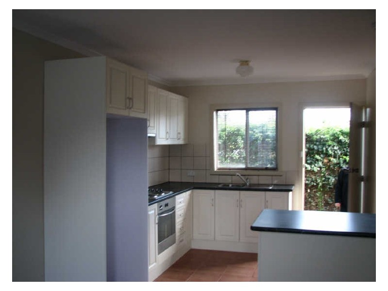 4/142 Waterloo Road, Moe VIC 3825